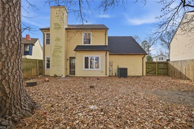 1547 Hummingbird LN, Virginia Beach, VA 23454