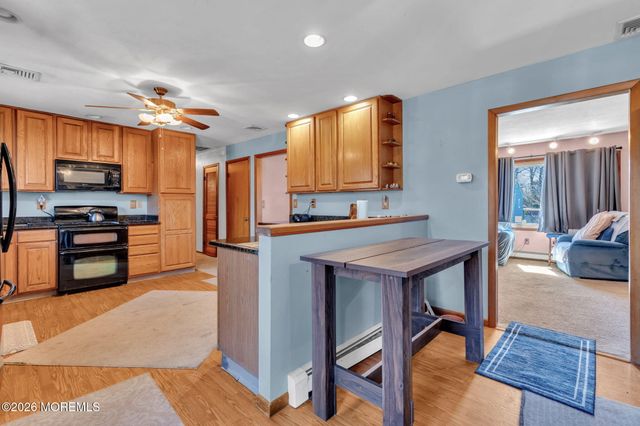 1910 Birchbark Place, Toms River, NJ 08753