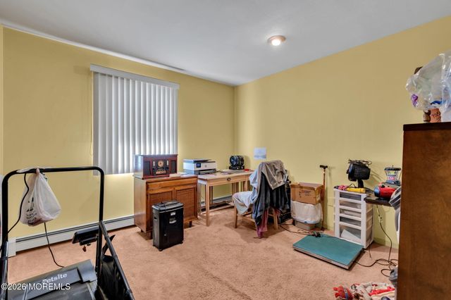 1910 Birchbark Place, Toms River, NJ 08753