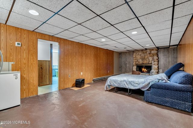 1910 Birchbark Place, Toms River, NJ 08753