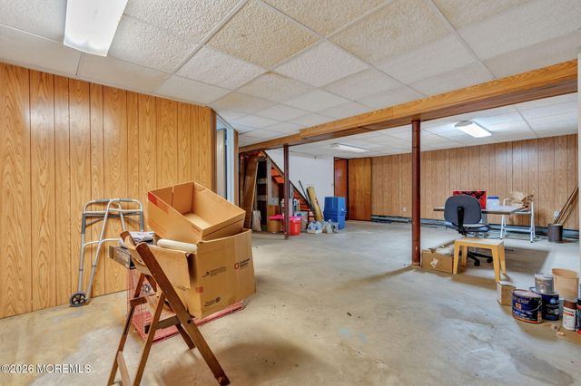 1910 Birchbark Place, Toms River, NJ 08753