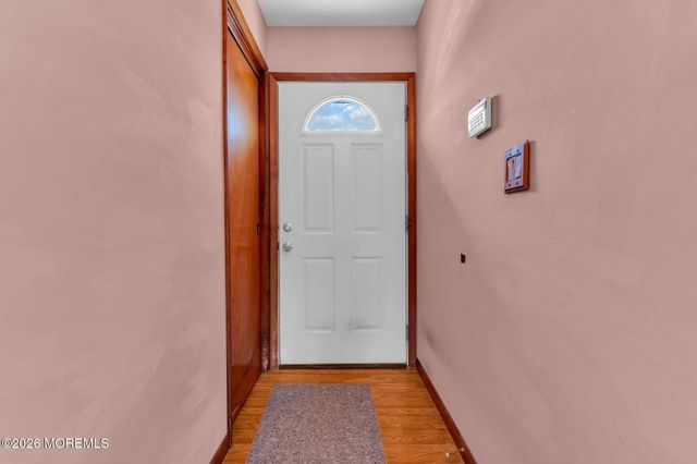 1910 Birchbark Place, Toms River, NJ 08753