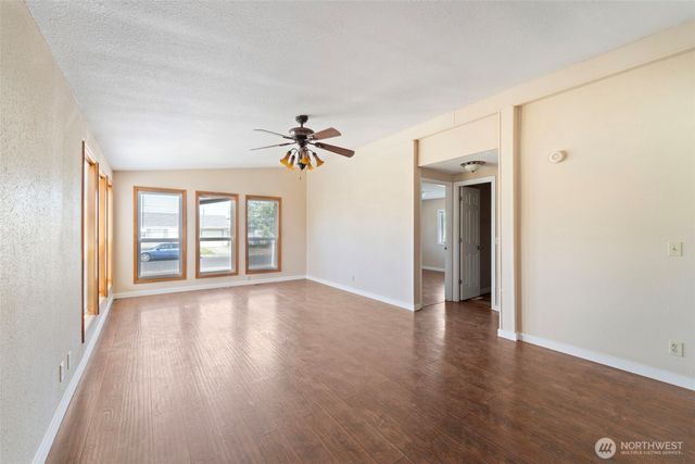 1303 Craig Street W, Moses Lake, WA 98837