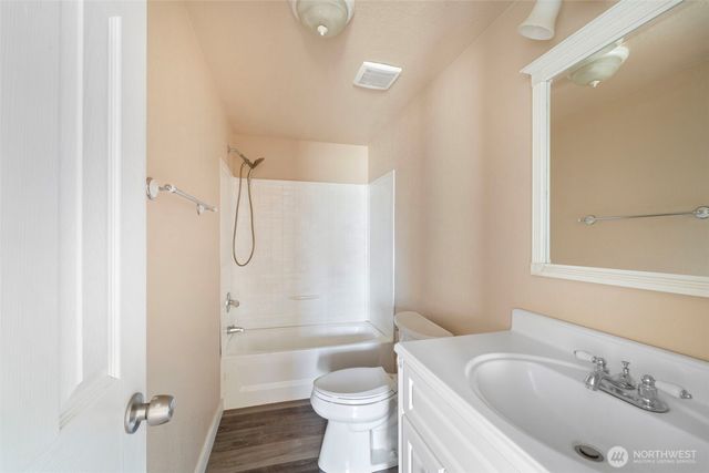 1303 Craig Street W, Moses Lake, WA 98837