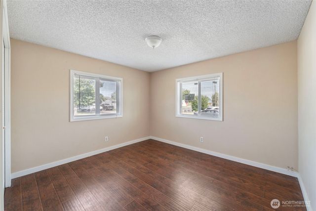 1303 Craig Street W, Moses Lake, WA 98837