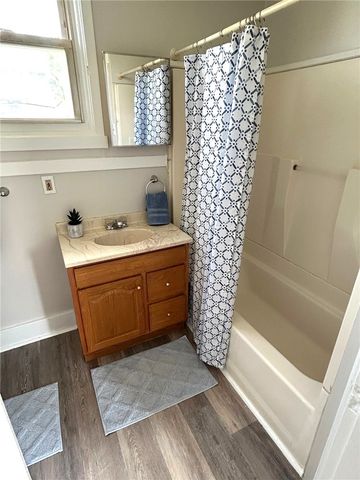 213 S Central Ave, Canonsburg, PA 15317