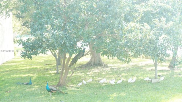 10370 SW 220th St 227, Cutler Bay, FL 33190