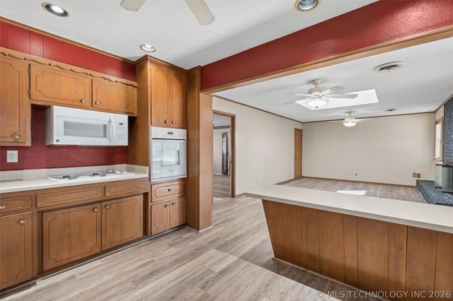 1613 Harned Drive, Bartlesville, OK 74006