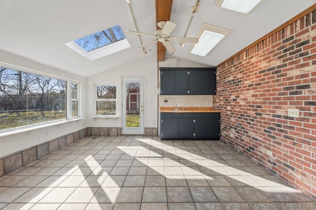 1613 Harned Drive, Bartlesville, OK 74006