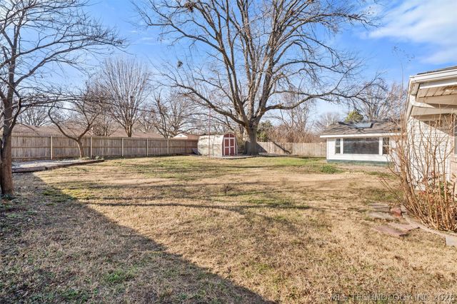 1613 Harned Drive, Bartlesville, OK 74006