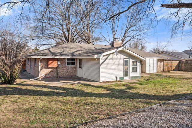 1613 Harned Drive, Bartlesville, OK 74006