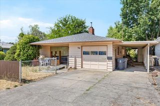 440 NE 12th Street, Grants Pass, OR 97526