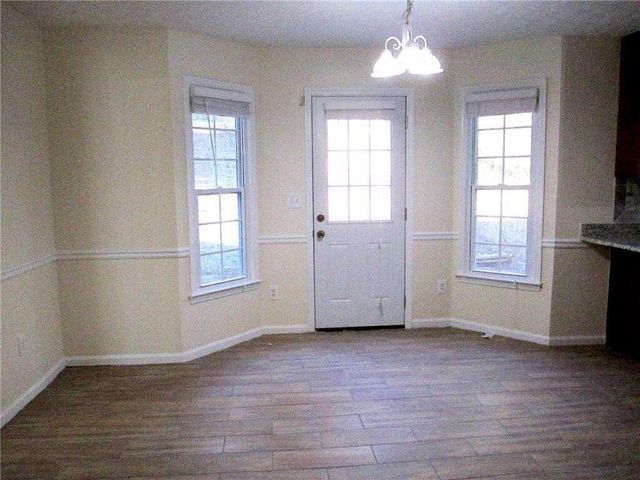 3040 Oak Meadow Drive, Snellville, GA 30078