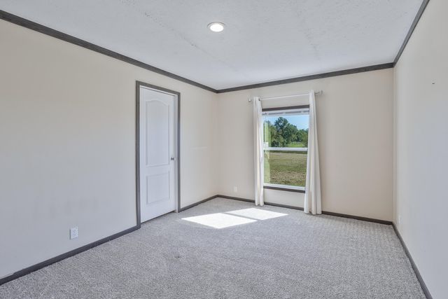 1735 Richmond Road, Lancaster, KY 40444