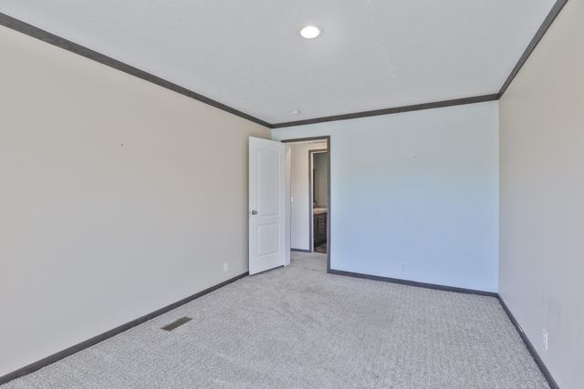 1735 Richmond Road, Lancaster, KY 40444