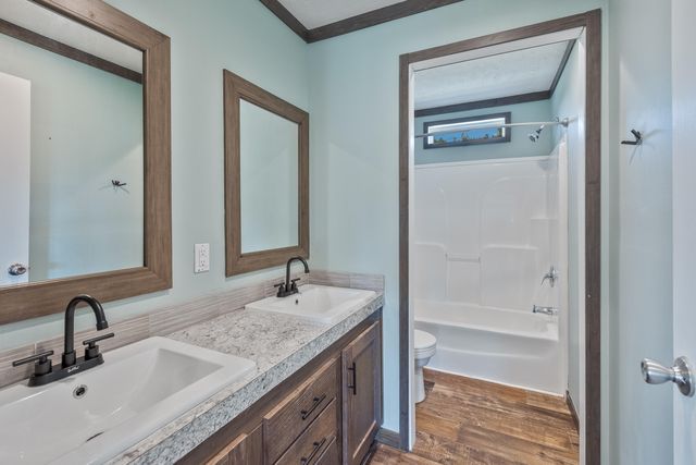 1735 Richmond Road, Lancaster, KY 40444