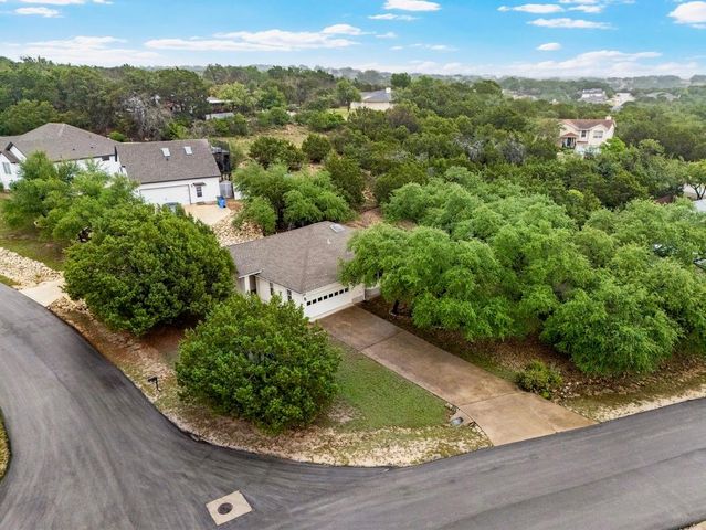 2601 Warren CV, Lago Vista, TX 78645