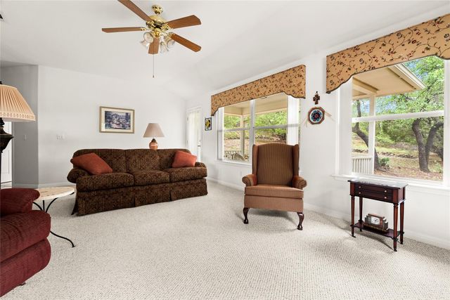 2601 Warren CV, Lago Vista, TX 78645