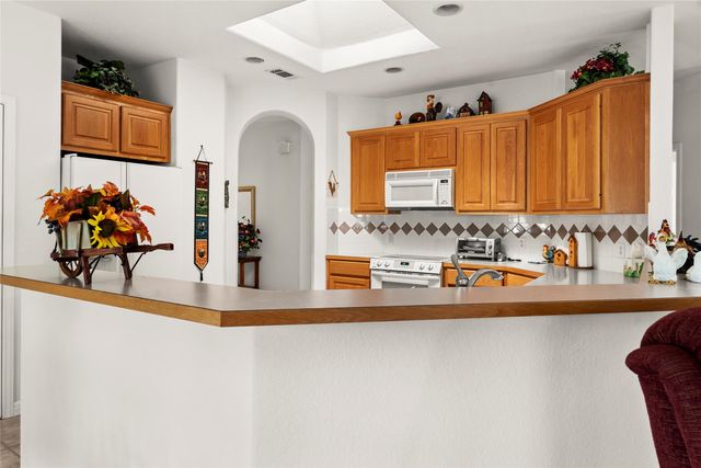 2601 Warren CV, Lago Vista, TX 78645