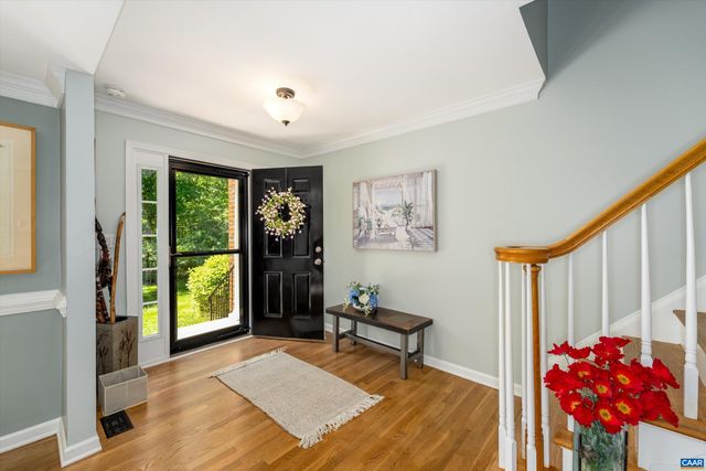 100 CAMPBELL RD, Keswick, VA 22947