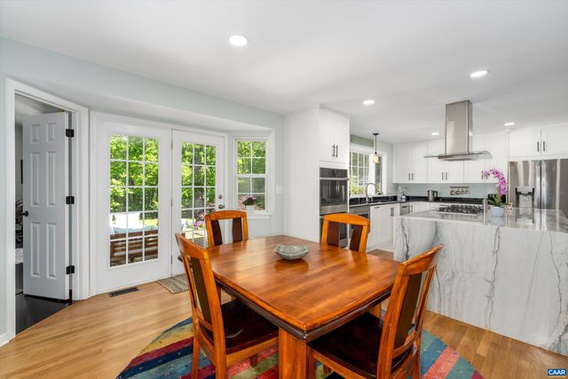 100 CAMPBELL RD, Keswick, VA 22947