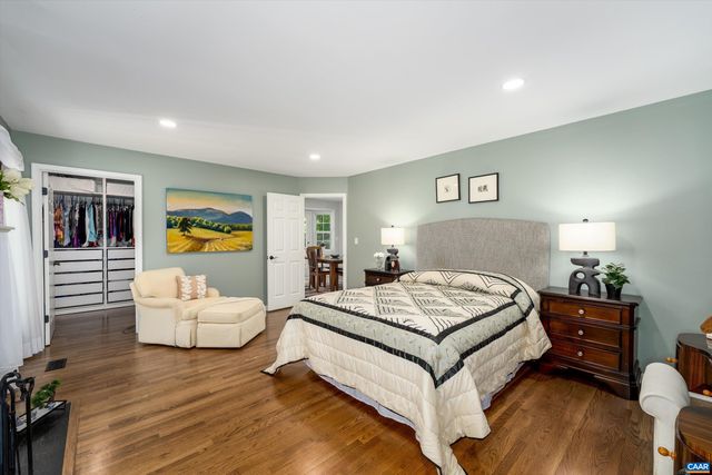 100 CAMPBELL RD, Keswick, VA 22947