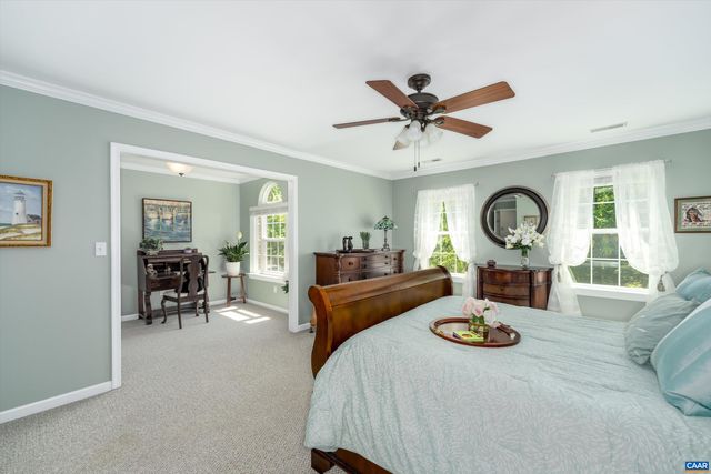 100 CAMPBELL RD, Keswick, VA 22947