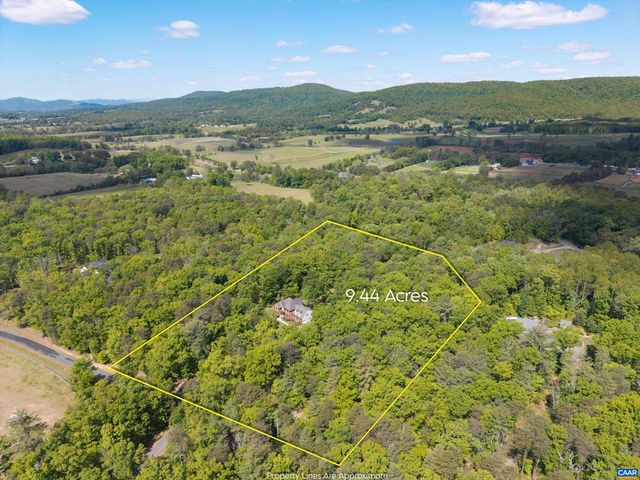 100 CAMPBELL RD, Keswick, VA 22947