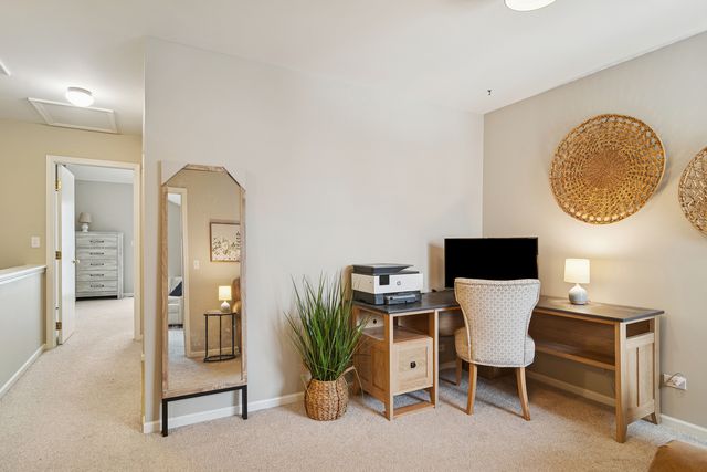 1506 N Saint Marks Place, Palatine, IL 60067