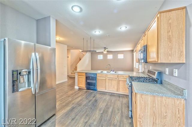 9501 Wooded Heights Avenue, Las Vegas, NV 89148