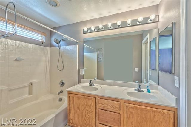 9501 Wooded Heights Avenue, Las Vegas, NV 89148