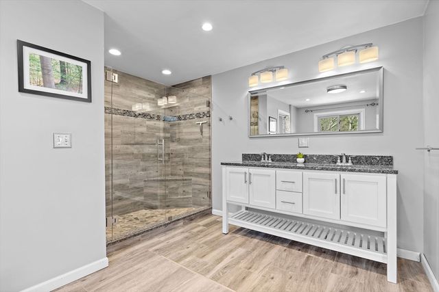 5 Quail Hollow, Westborough, MA 01581