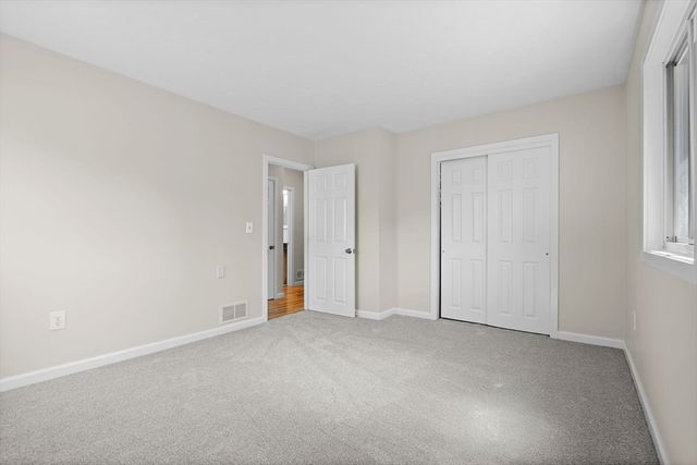 5 Quail Hollow, Westborough, MA 01581