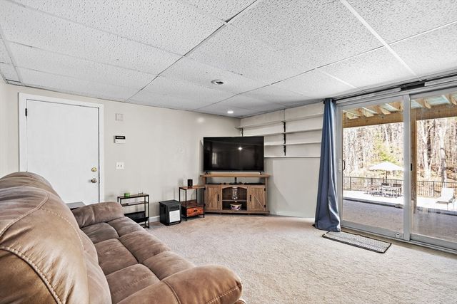 5 Quail Hollow, Westborough, MA 01581