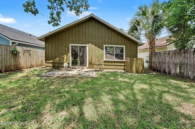 1324 INDEPENDENCE Drive B, Orange Park, FL 32065