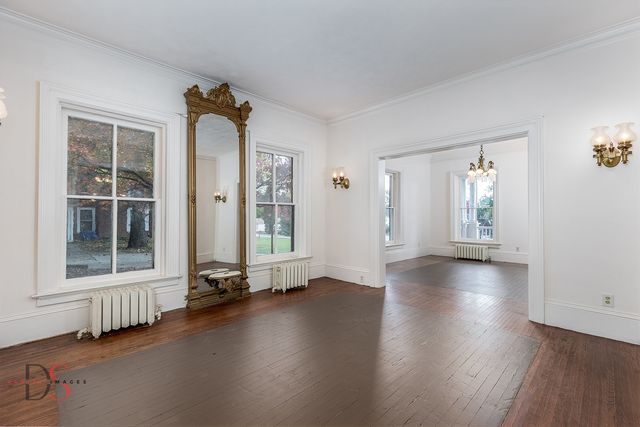 369 W Bluff Street, Marseilles, IL 61341