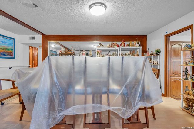 3919 Midvale, San Antonio, TX 78229