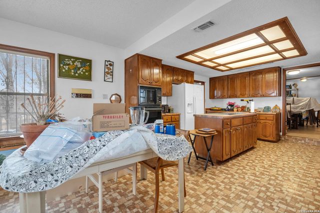 3919 Midvale, San Antonio, TX 78229