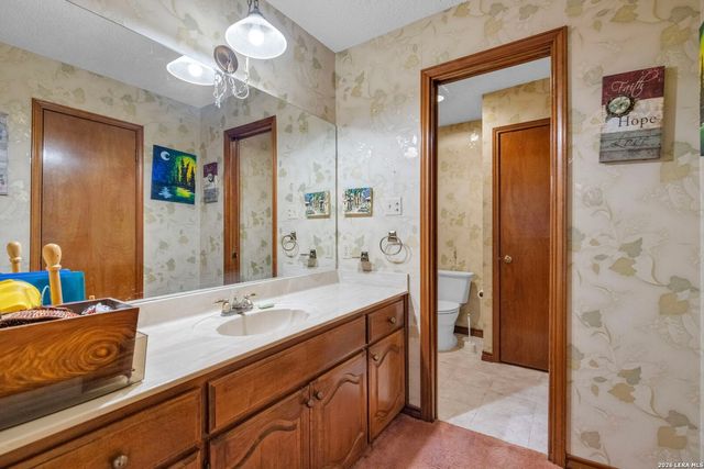 3919 Midvale, San Antonio, TX 78229