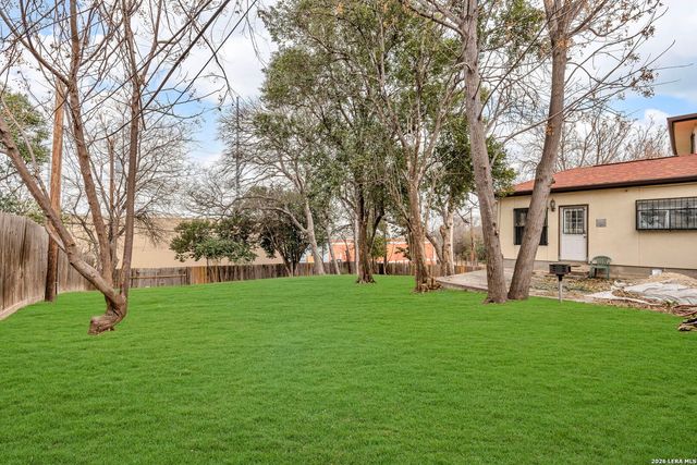 3919 Midvale, San Antonio, TX 78229