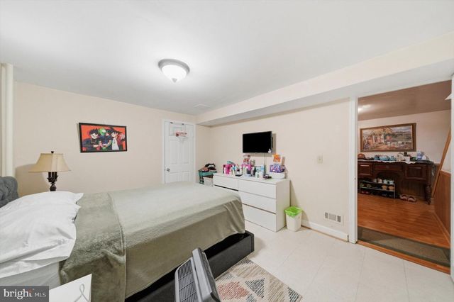 5708 HARLAND ST, Hyattsville, MD 20784