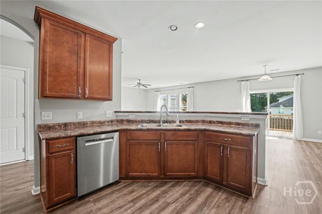 143 Grayson Avenue, Savannah, GA 31419