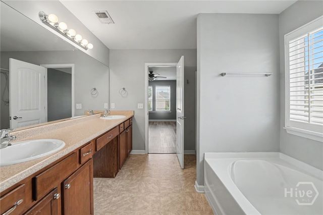 143 Grayson Avenue, Savannah, GA 31419