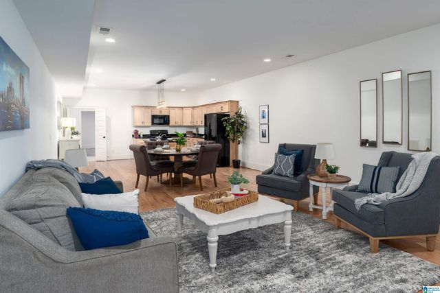 4391 VILLAGE GREEN CIRCLE, Hoover, AL 35226