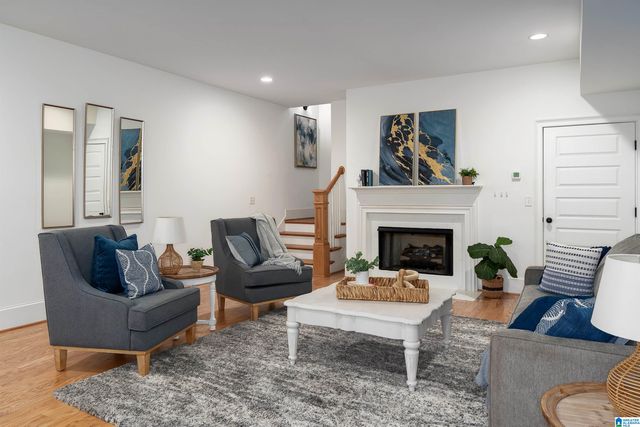 4391 VILLAGE GREEN CIRCLE, Hoover, AL 35226