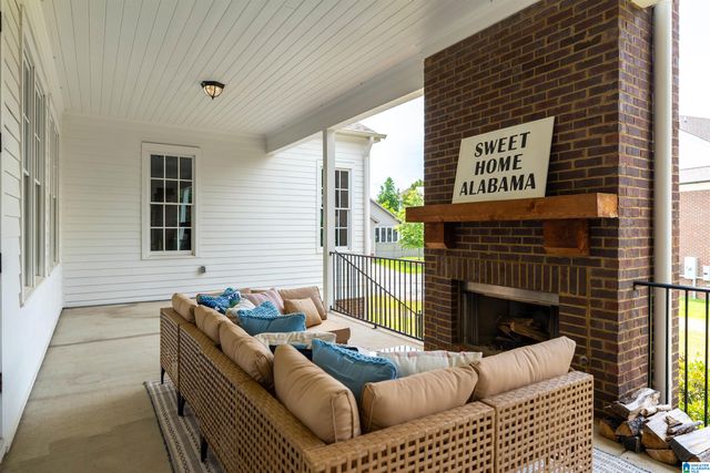 4391 VILLAGE GREEN CIRCLE, Hoover, AL 35226