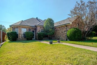 1208 Derby Run, Carrollton, TX 75007