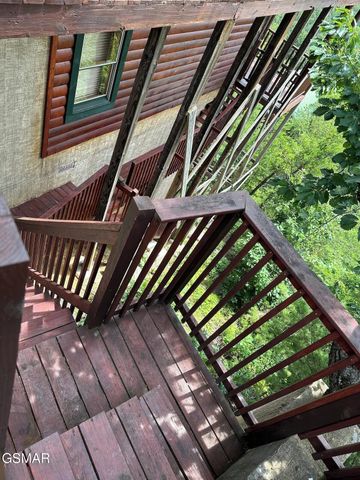 4610 High Vista Way, Pigeon Forge, TN 37863