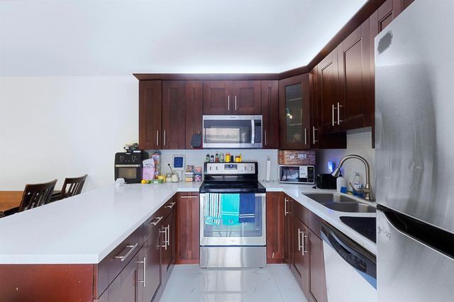 517 5th Lane, Greenacres, FL 33463