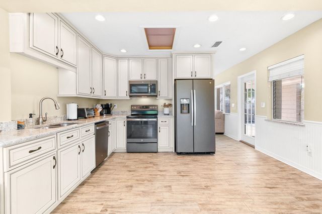 286 S Matanzas Blvd, St Augustine, FL 32080